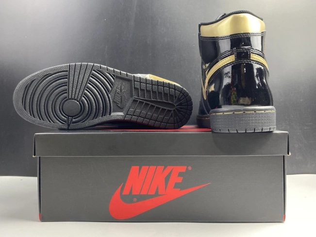 METALLIC GOLD 555088-032 HIGH 1 (2020) JORDAN AIR RETRO BLACK 0712